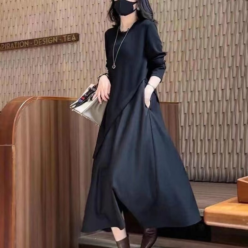 黑色法式显瘦长袖拼接假两件连衣裙女秋季新款圆领不规则设计感